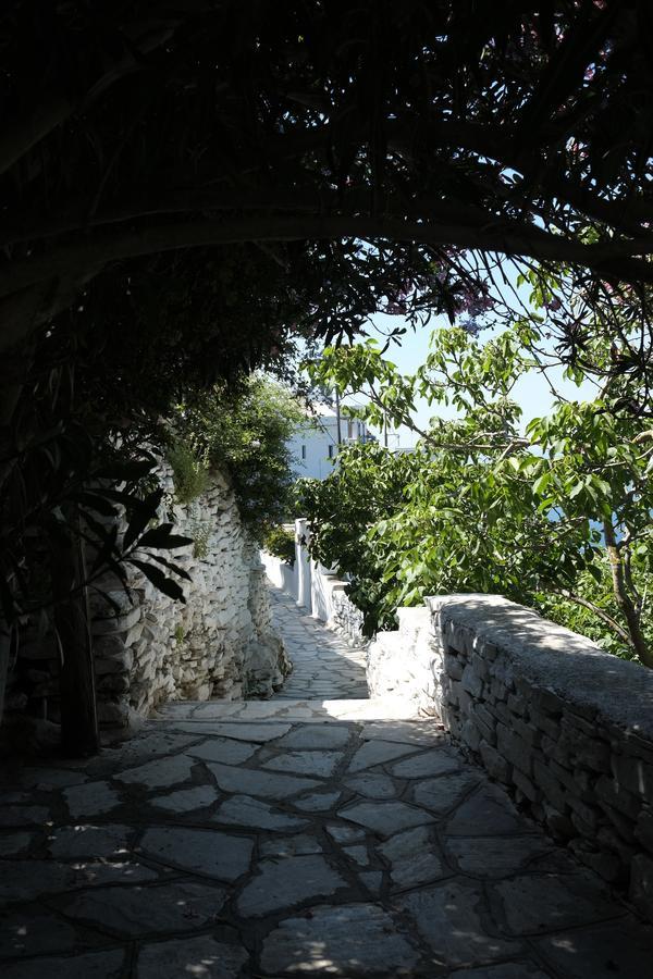 Living Theros Luxury Suites Kardhianí Exterior foto