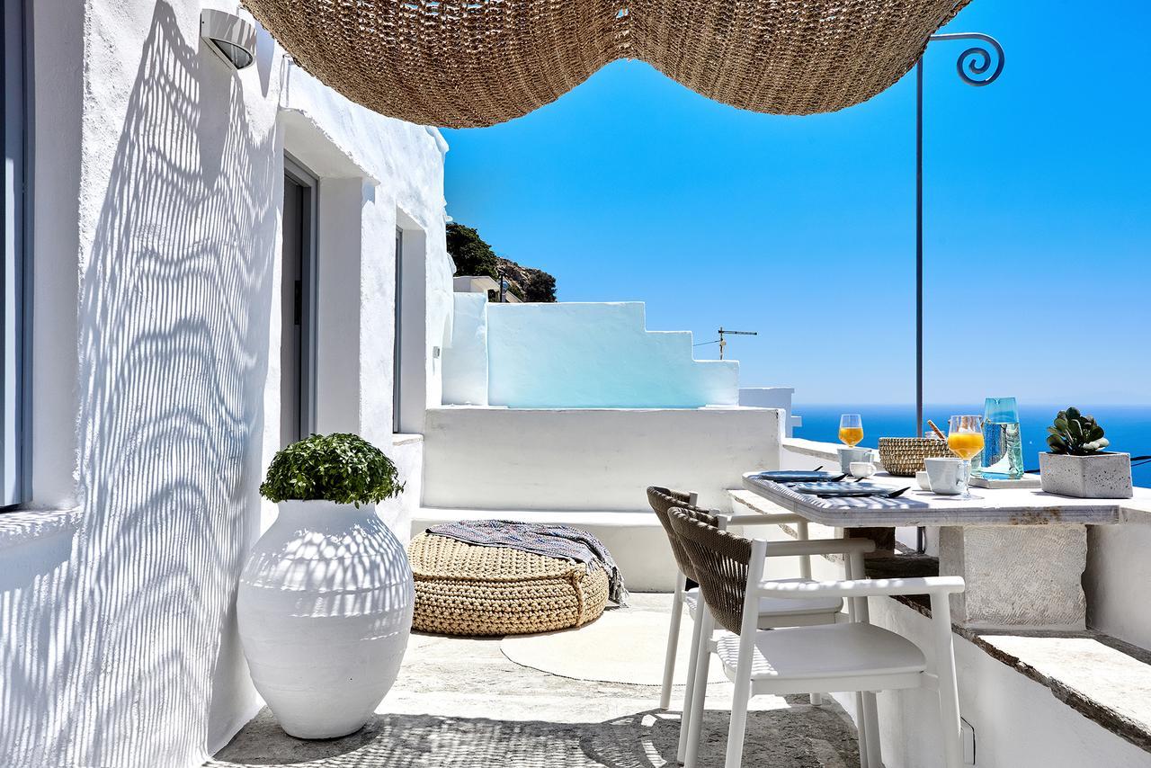 Living Theros Luxury Suites Kardhianí Exterior foto